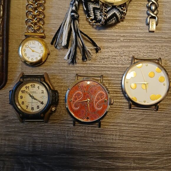 Huge Watch Lot of 25+ Mixed Brands Vintage & Modern Parts/Repair Untested-Box 44 main image 4